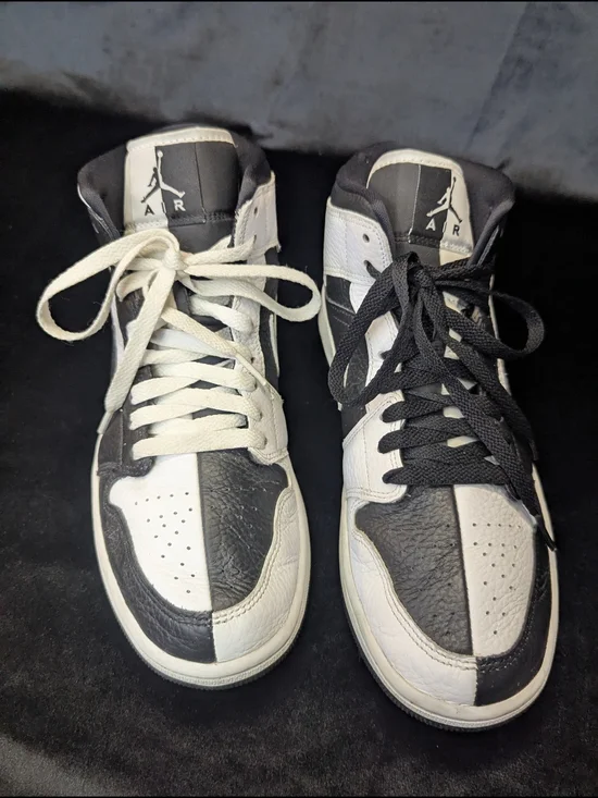 Sz 8M/9.5W Nike Jordans 1 Mid Split Black White Womens Mids Sneakers DR0501-101 - Picture 2 of 15